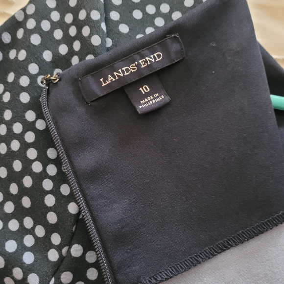 Dress - Picture 3 of 5